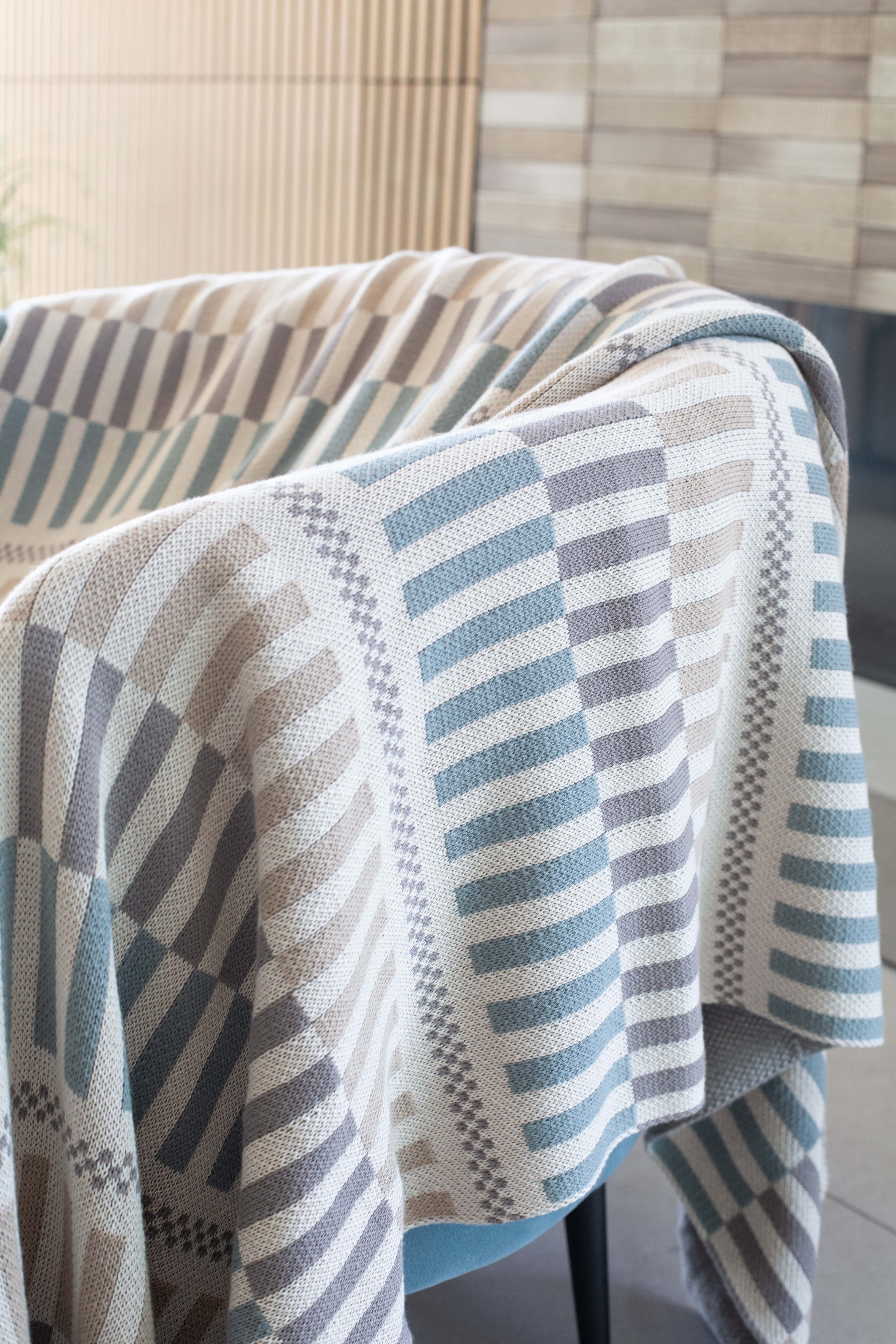 Coastal Cool Throw