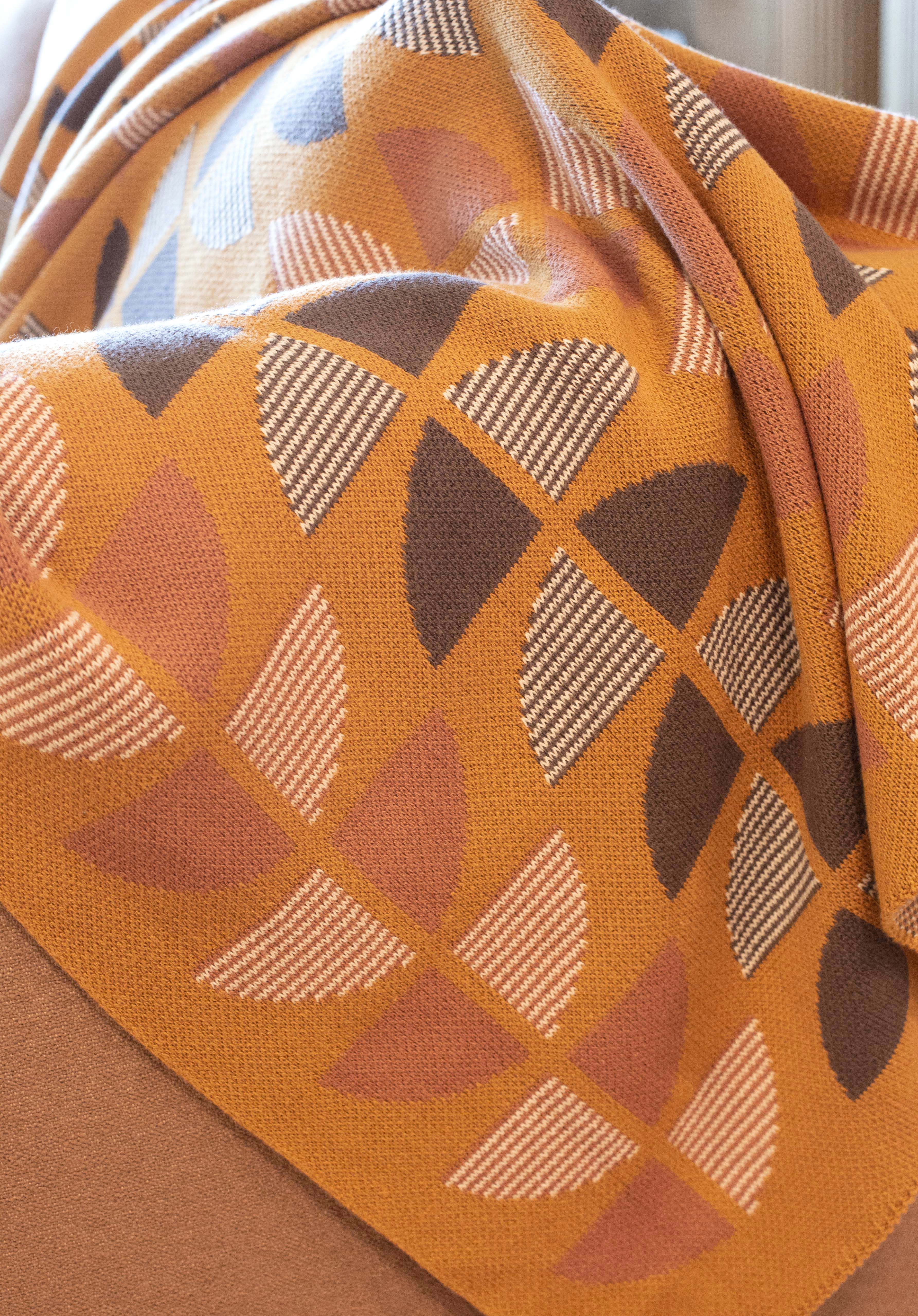 Deco Dream Throw