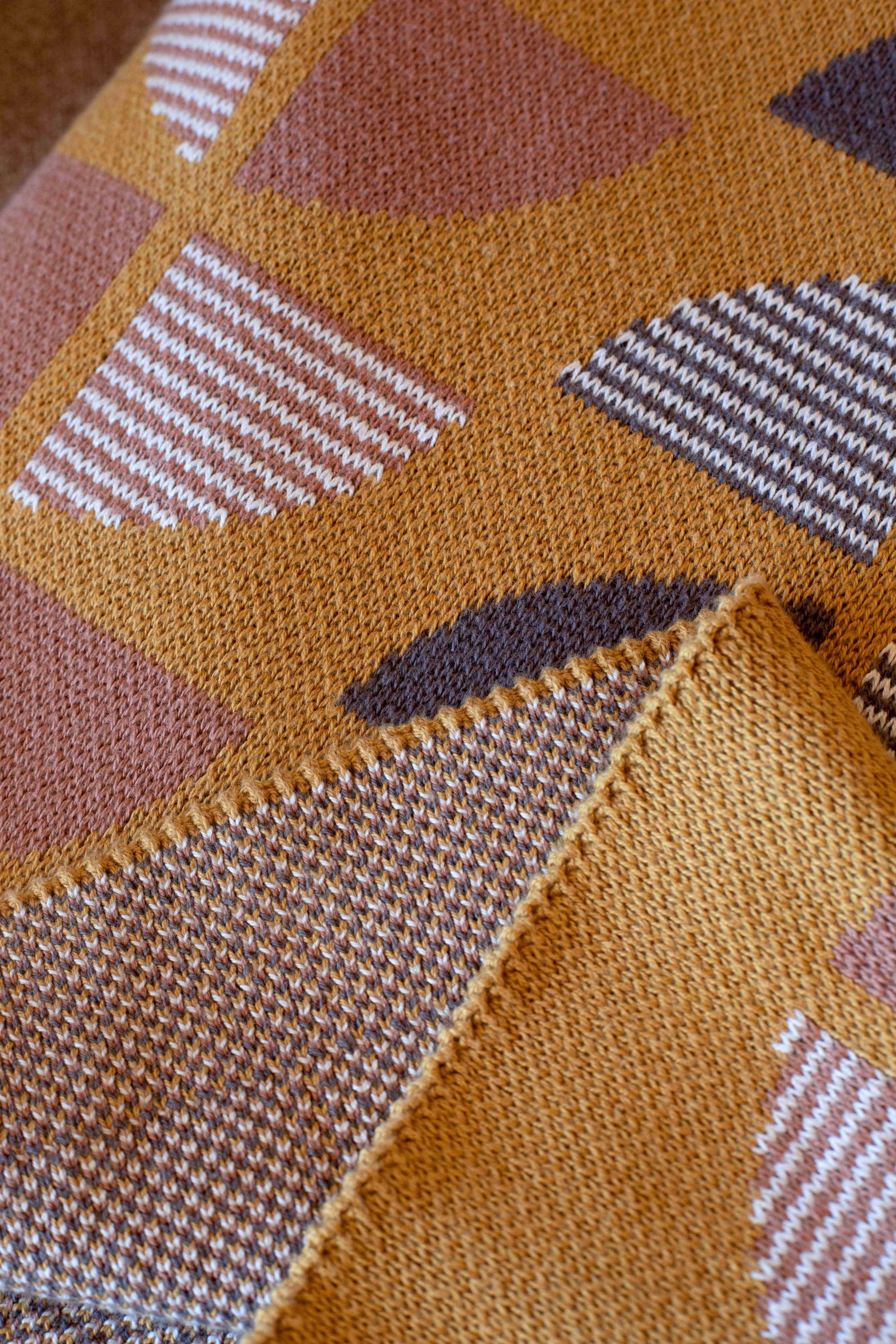 Deco Dream Throw