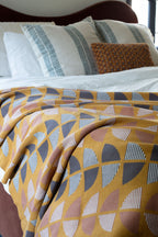Deco Dream Throw