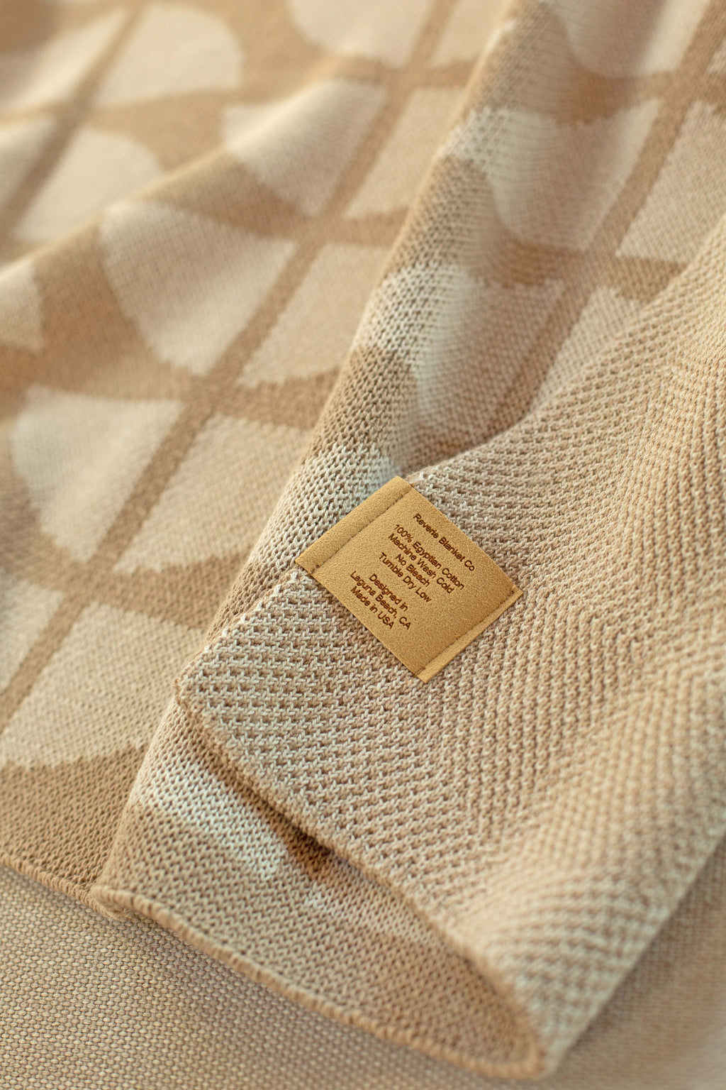 Seashell Throw